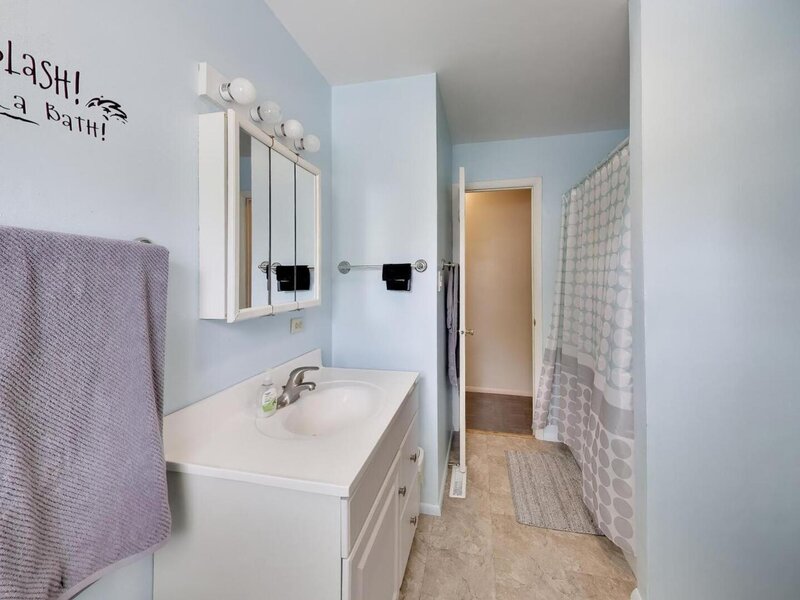 139 W Melody Lane Woodstock IL 60098