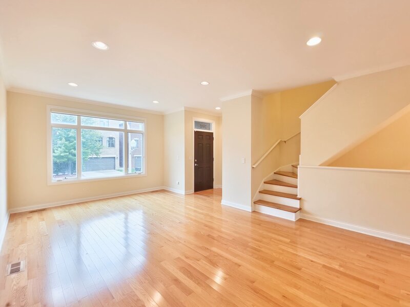 2810 S Grove Street Chicago IL 60608