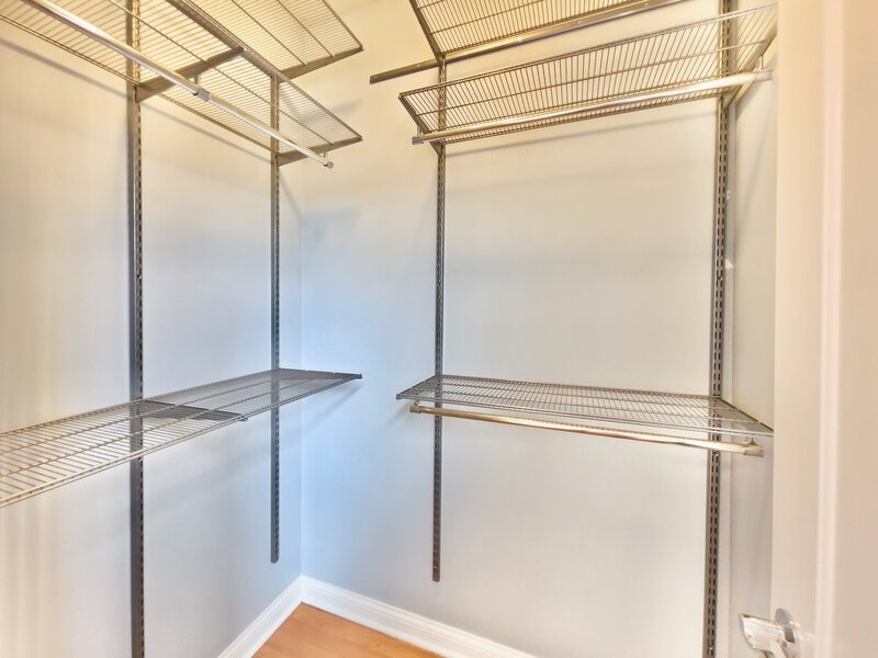 2810 S Grove Street Chicago IL 60608