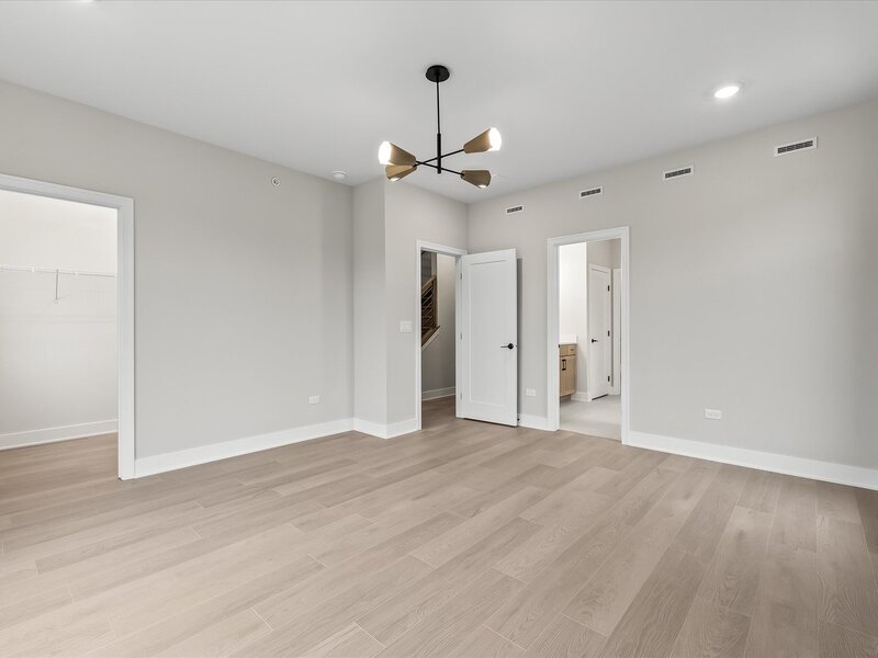 2138 Iron Ridge Lane Naperville IL 60563