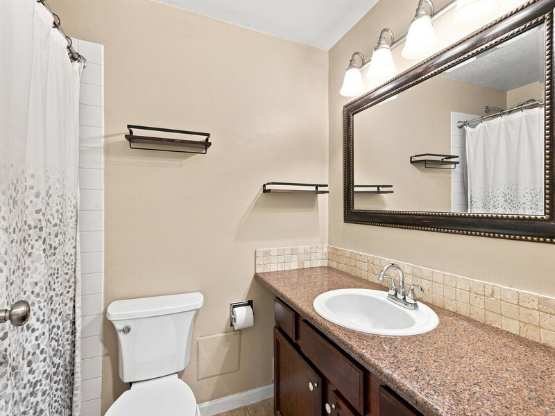 5950 Oakwood Drive Lisle IL 60532