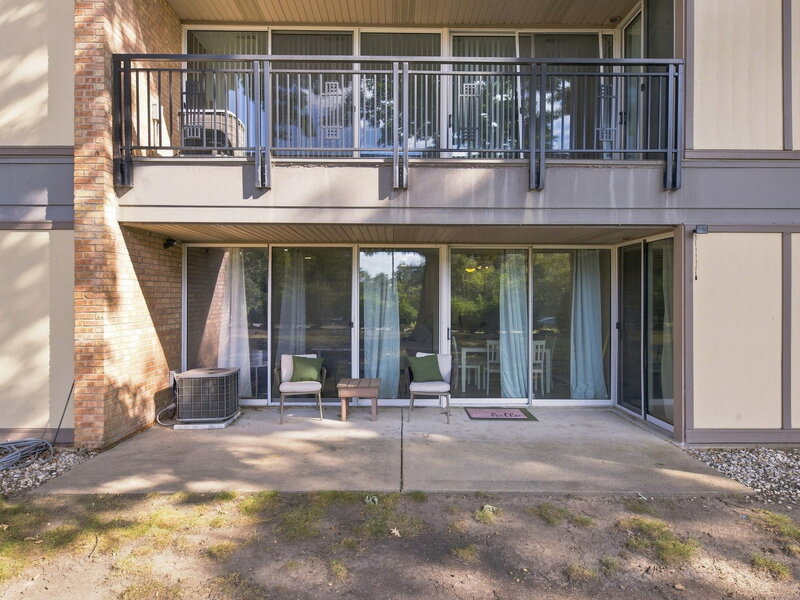5950 Oakwood Drive Lisle IL 60532