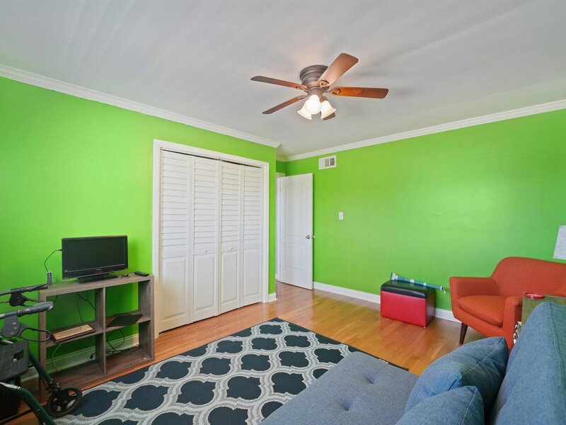 17808 S Hickory Street Lansing IL 60438