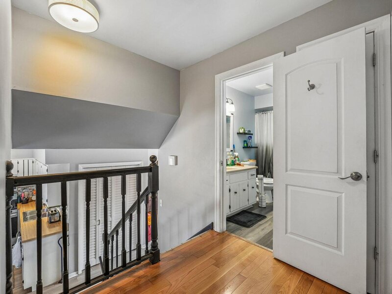 17808 S Hickory Street Lansing IL 60438