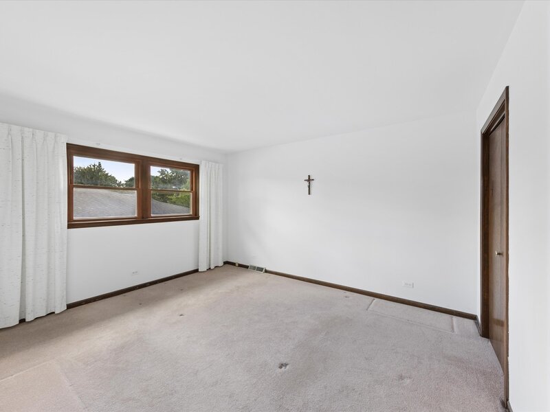 7041 Springside Avenue Downers Grove IL 60516