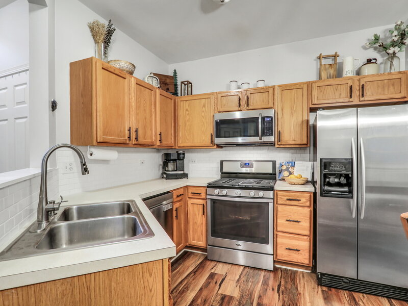 79 Pimlico Court Grayslake IL 60030