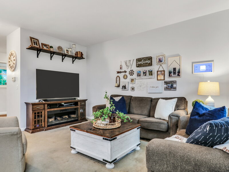 79 Pimlico Court Grayslake IL 60030