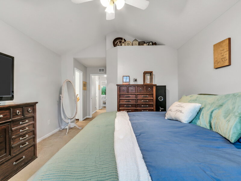 79 Pimlico Court Grayslake IL 60030