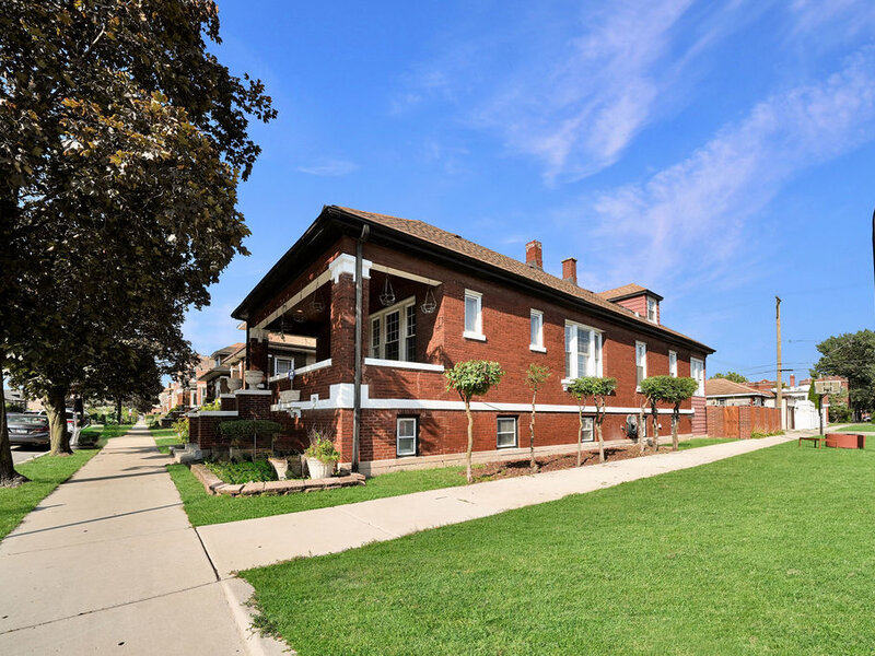 2241 S Austin Boulevard Cicero IL 60804