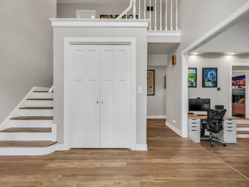 2 Essex Court Hawthorn Woods IL 60047