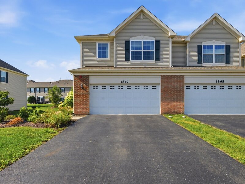 1867 Wren Road Yorkville IL 60560