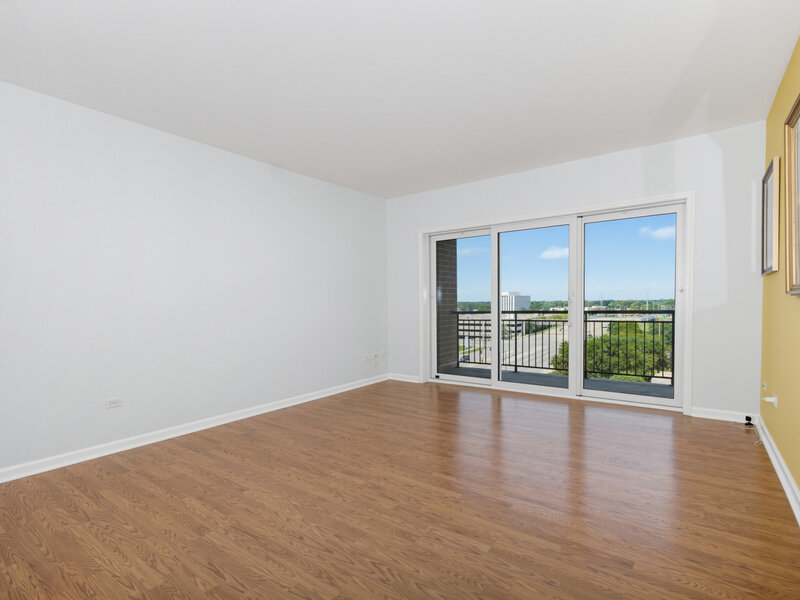 5555 N Cumberland Avenue Chicago IL 60656