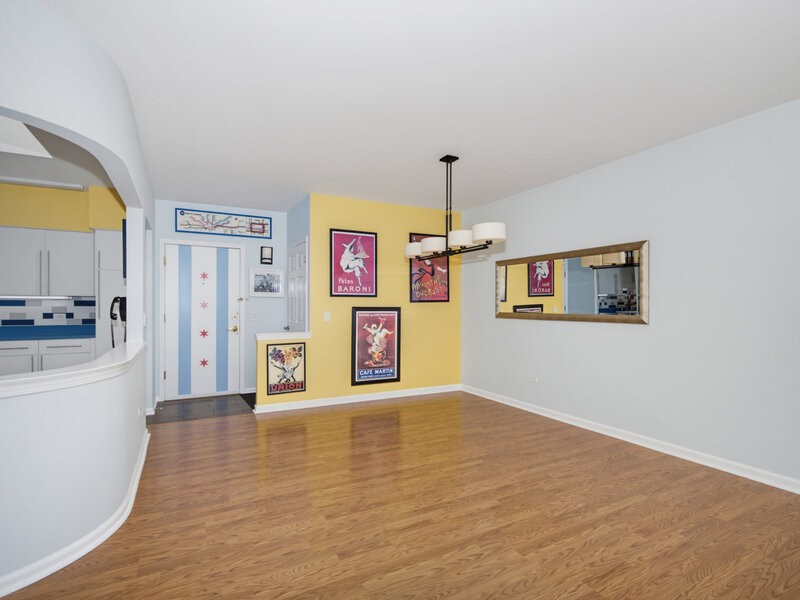 5555 N Cumberland Avenue Chicago IL 60656