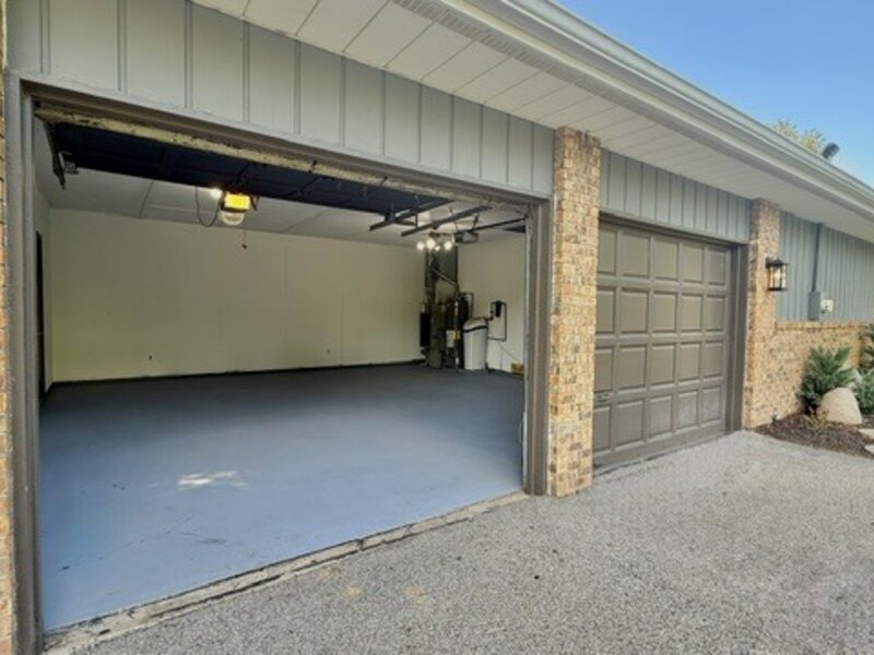 1108 Pearl Drive Mahomet IL 61853
