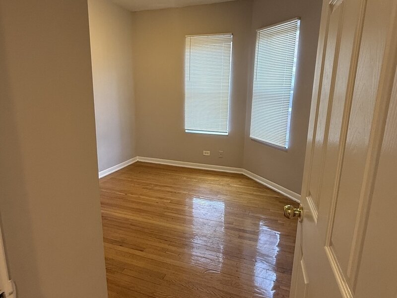 8154 S Drexel Avenue Chicago IL 60619
