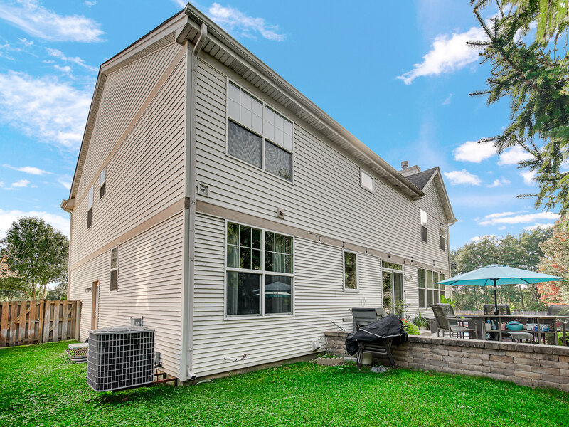 385 Post Oak Circle West Chicago IL 60185