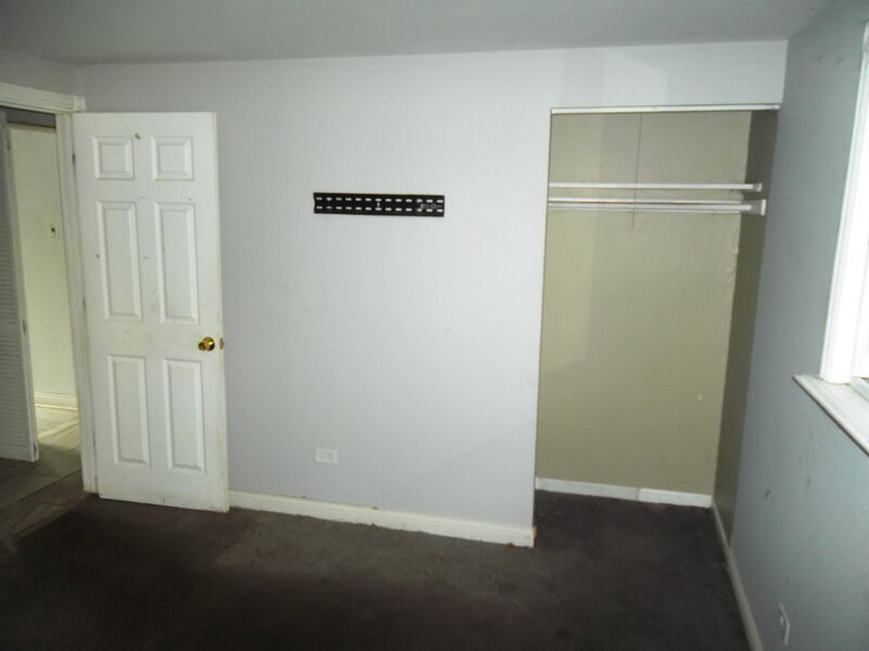 14045 S Claire Boulevard Robbins IL 60472