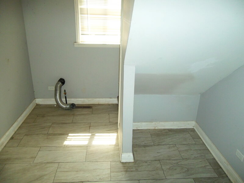 14045 S Claire Boulevard Robbins IL 60472