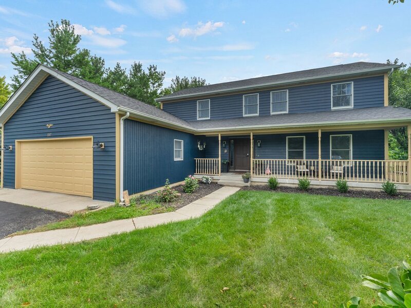 537 Apache Trail Lake Villa IL 60046