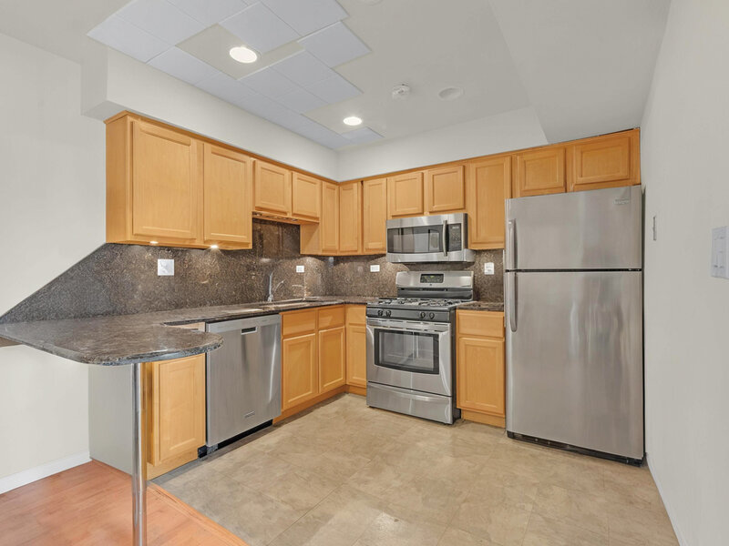 617 Limerick Lane Schaumburg IL 60193