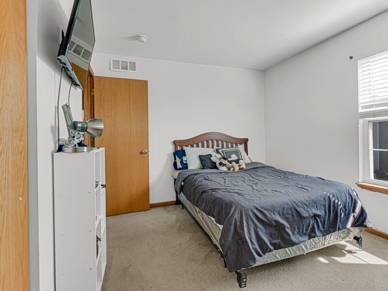 1806 Crestview Drive Plainfield IL 60586