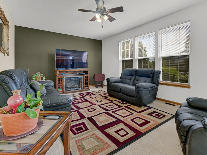 1806 Crestview Drive Plainfield IL 60586