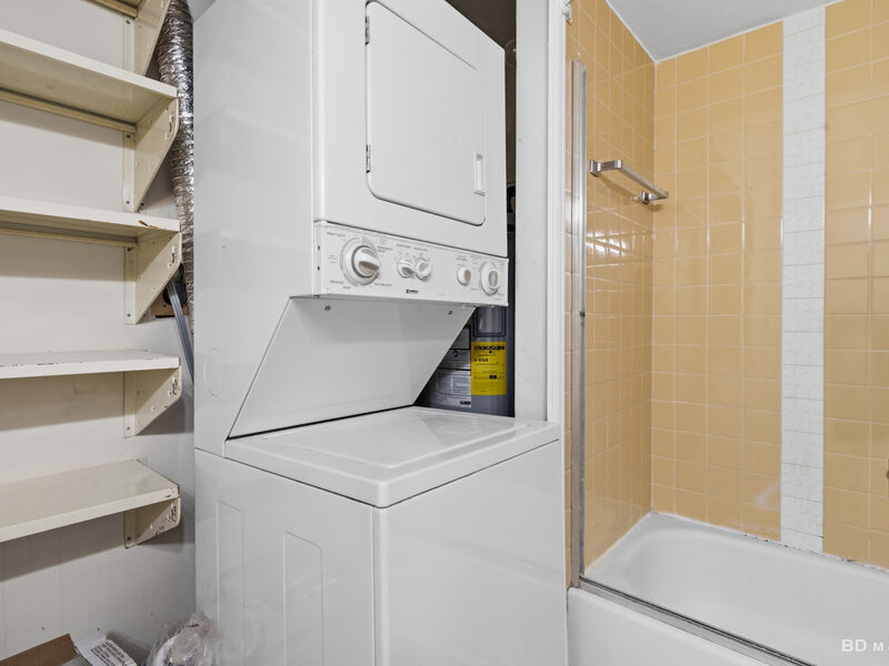 5237 James Lane Crestwood IL 60418
