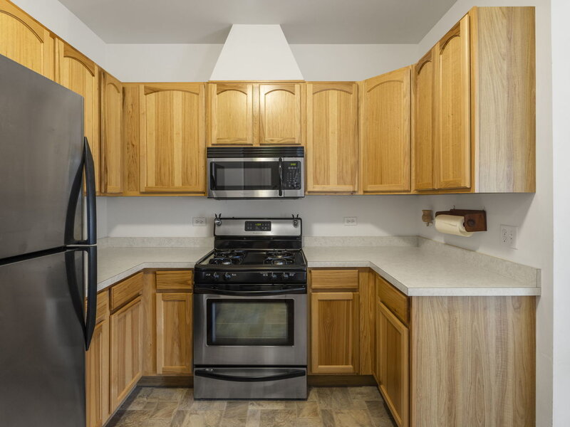 2702 Kendall Crossing Mchenry IL 60051