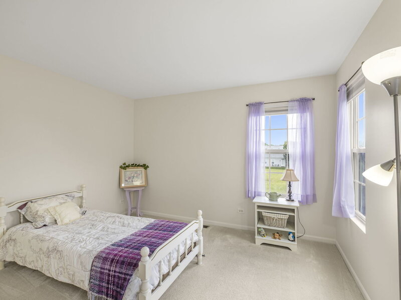 2702 Kendall Crossing Mchenry IL 60051