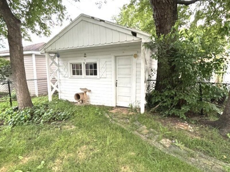 5133 N Newcastle Avenue Chicago IL 60656