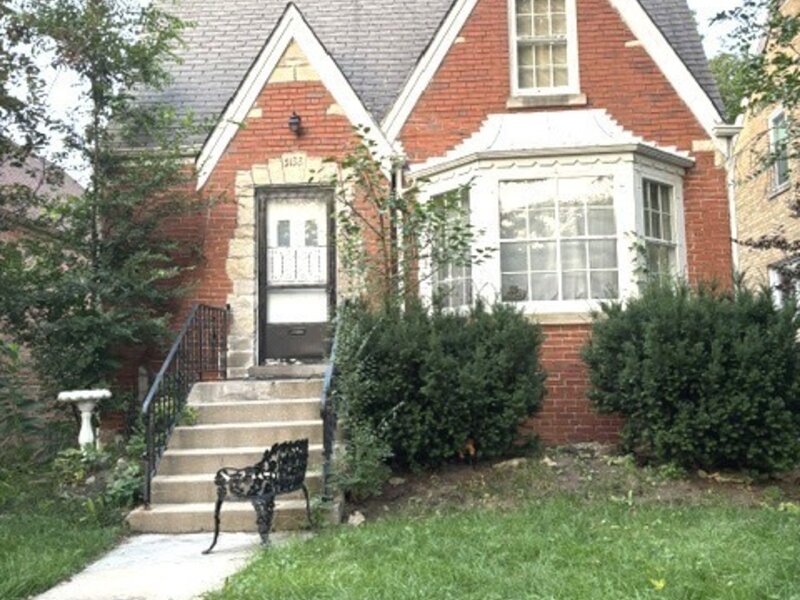 5133 N Newcastle Avenue Chicago IL 60656