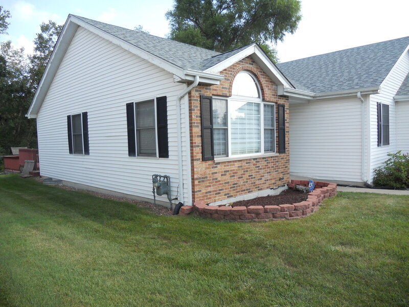 251 Hillcrest Lane Steger IL 60475