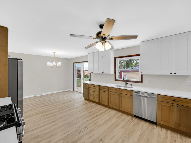 17517 Shirley Drive Lansing IL 60438