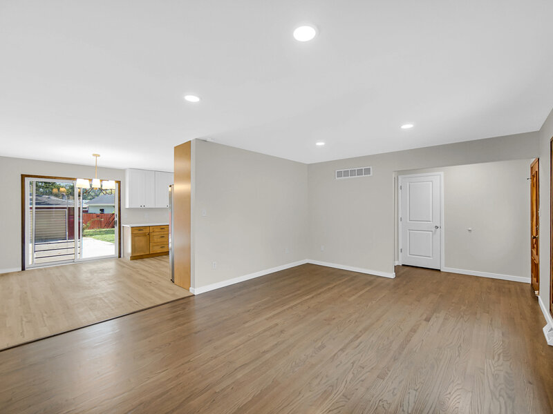 17517 Shirley Drive Lansing IL 60438
