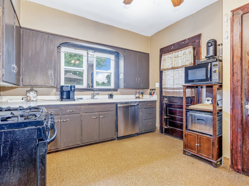 421 N William Street Joliet IL 60435