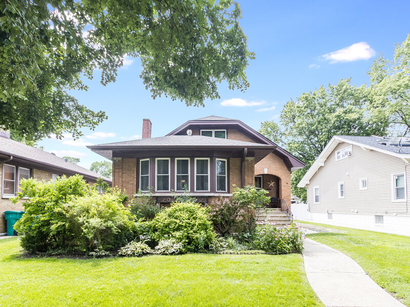 421 N William Street Joliet IL 60435