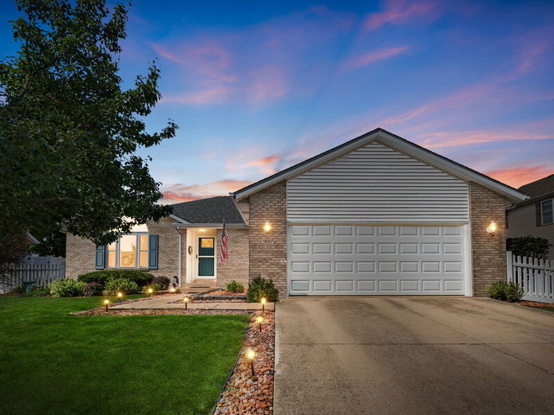 1607 Hatteras Drive Bourbonnais IL 60914