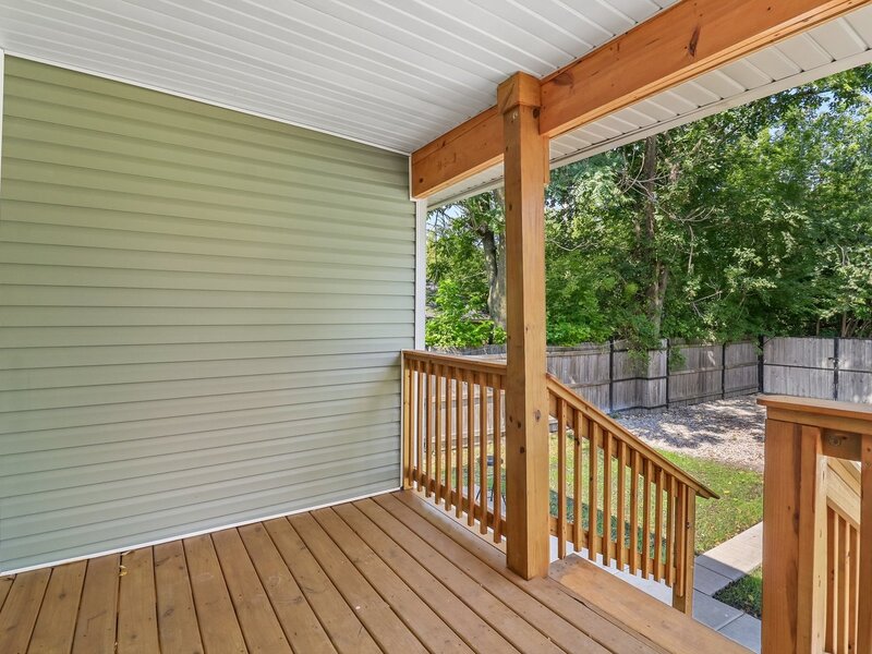 210 W 111th Street Chicago IL 60628