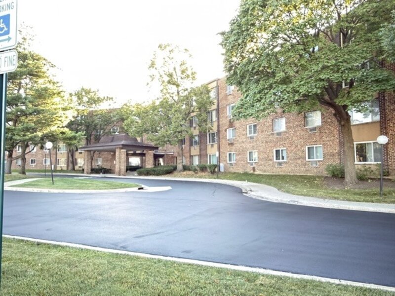 1475 Rebecca Drive Hoffman Estates IL 60169
