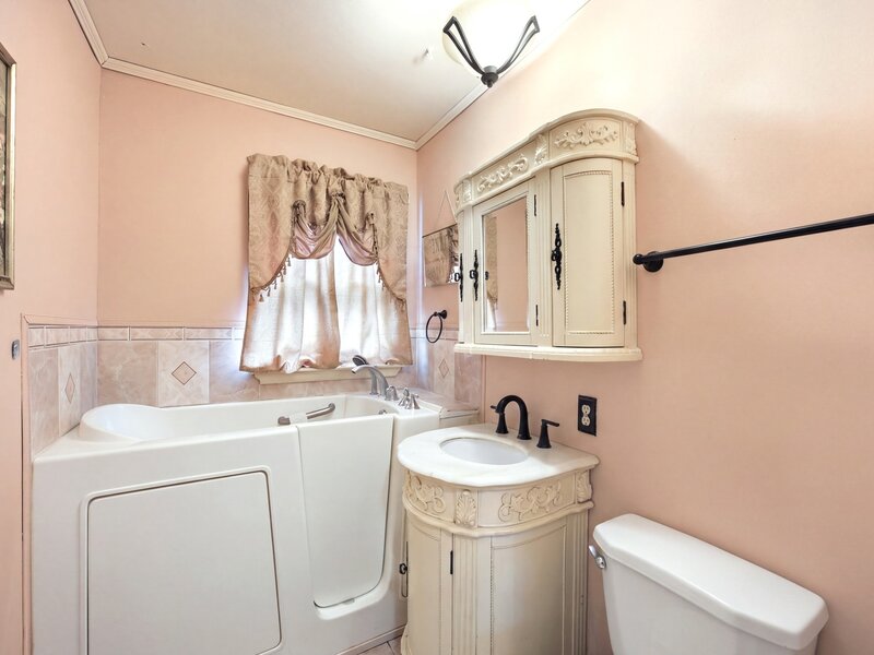 1228 Sherman Avenue Rockford IL 61101