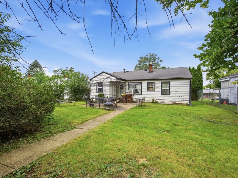1228 Sherman Avenue Rockford IL 61101