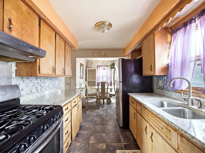 1228 Sherman Avenue Rockford IL 61101