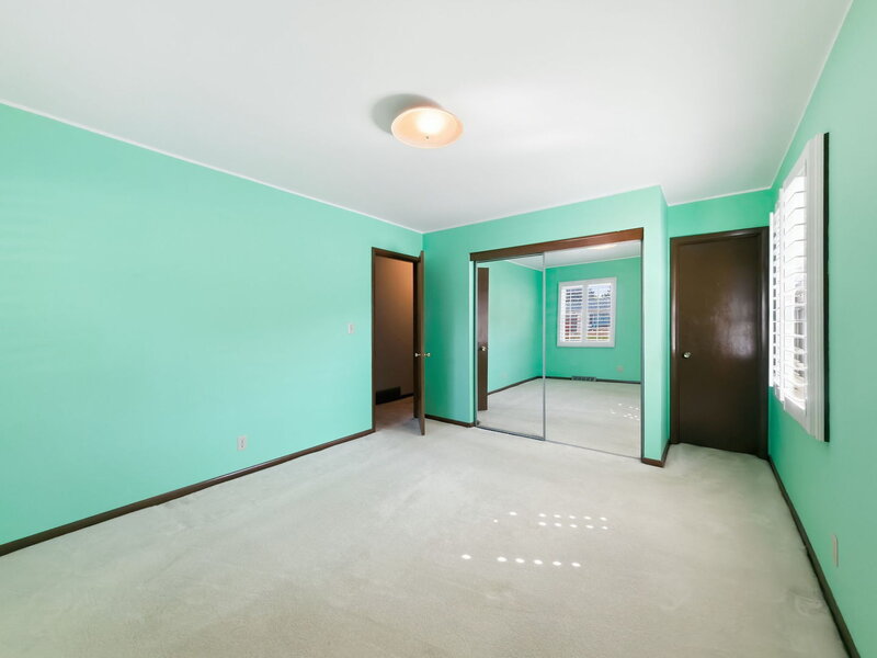 2136 Highland Drive Sycamore IL 60178