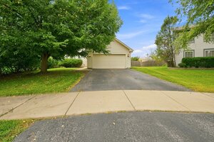 Photo of 2420 Sisters Court Naperville IL 60564