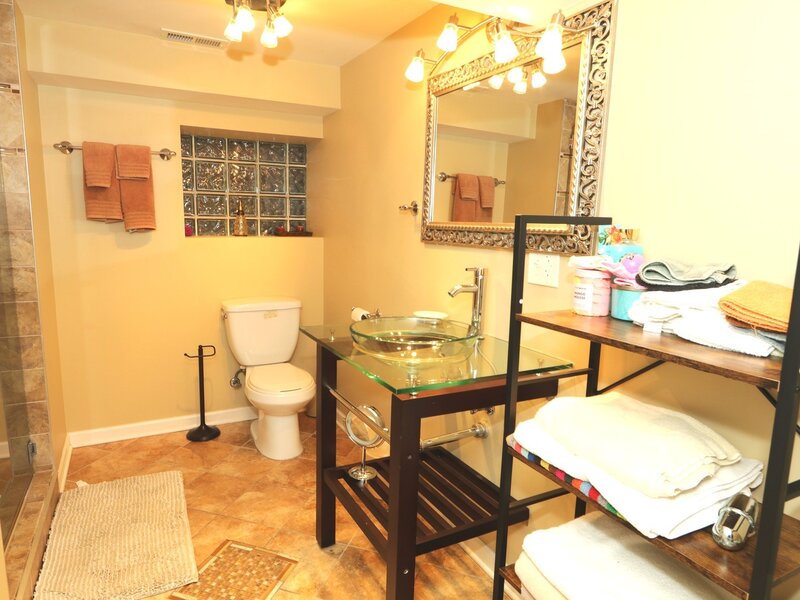 9405 S Ada Street Chicago IL 60620