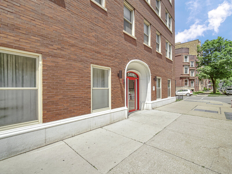 5400 S Harper Avenue Chicago IL 60615