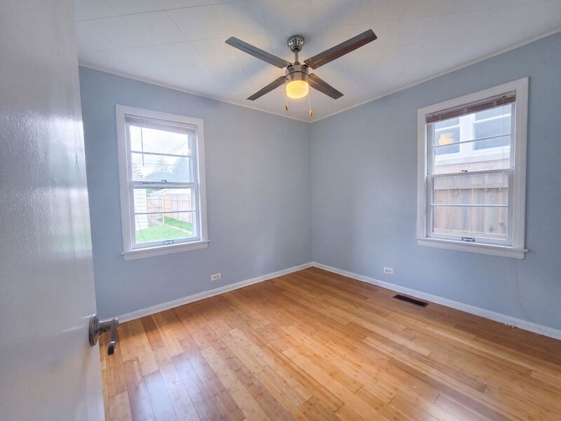 2339 Northgate Avenue North Riverside IL 60546