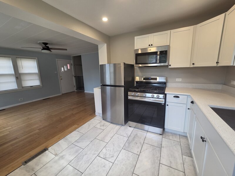 2339 Northgate Avenue North Riverside IL 60546
