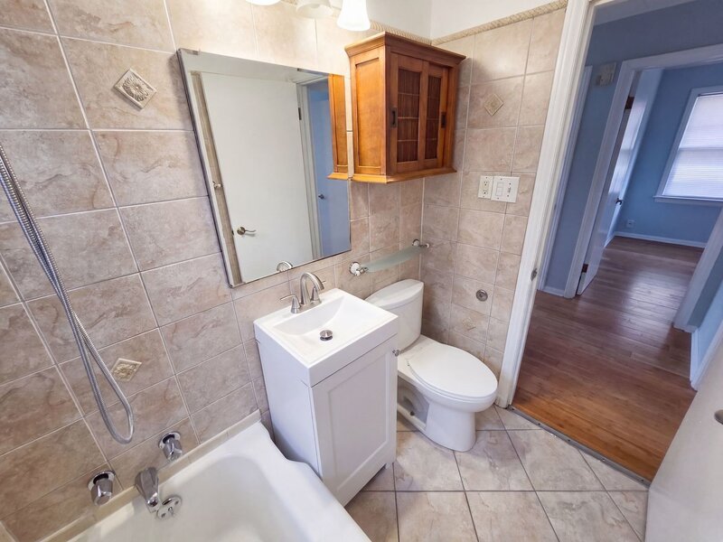 2339 Northgate Avenue North Riverside IL 60546