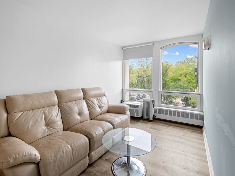 1451 E 55th Street Chicago IL 60615